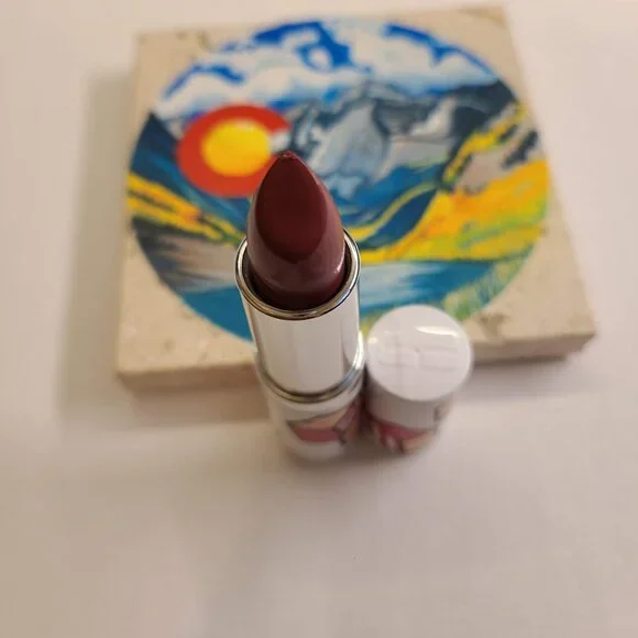 LIMITED EDITION CLINIQUE Pop Longwear Lipstick - Plum Pop - Picture 4 of 6